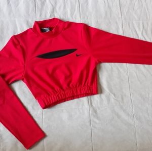 Ladies crop top with long sleeve.